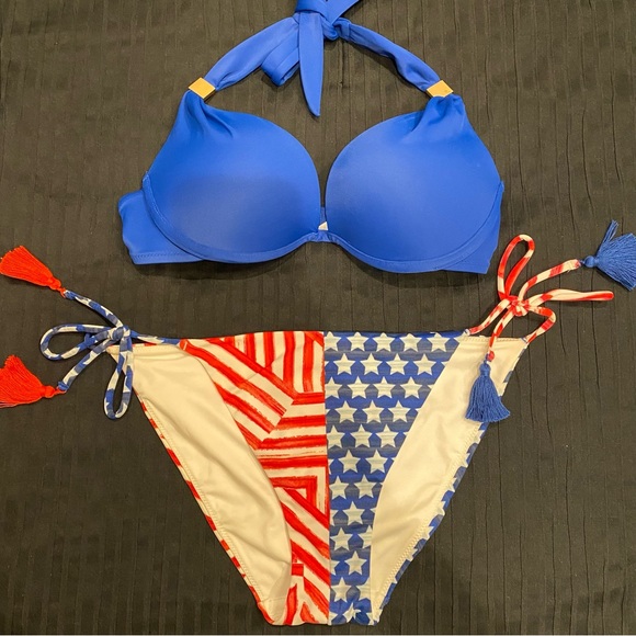 Victoria’s Secret Patriotic 4th of July Bikini - Picture 1 of 3